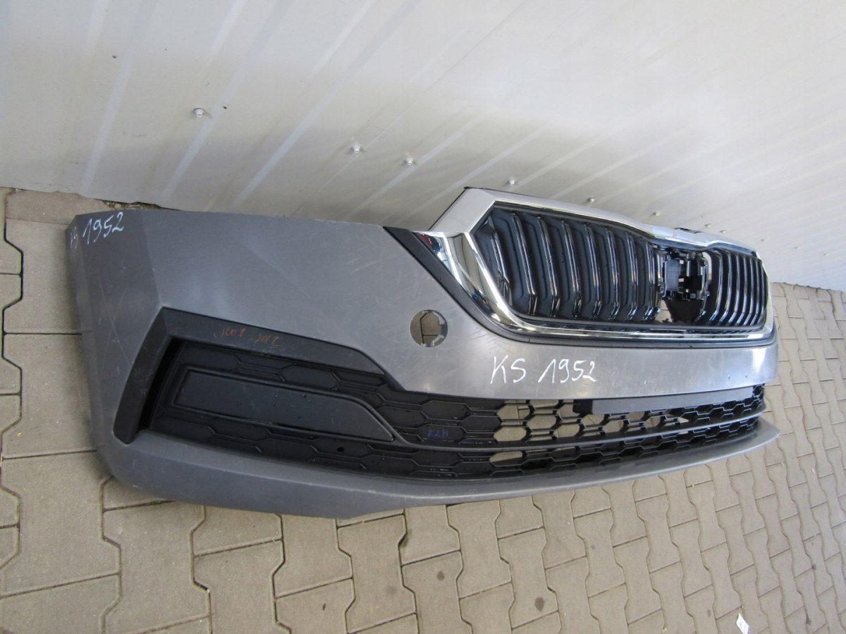 Prednji branik Skoda Octavia 4 IV 5E3 19-