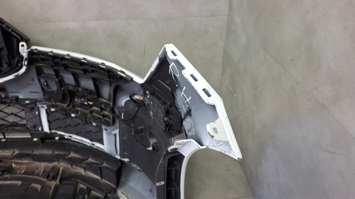 Prednji branik Skoda Superb 4 IV 24- / + Radary + PDC