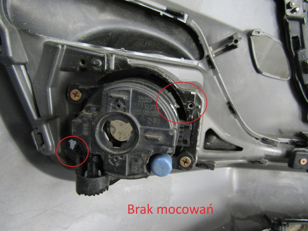 Prednji branik Suzuki Swift MK8 17-