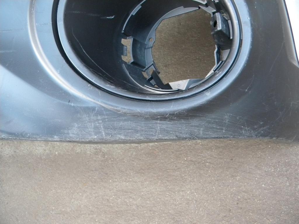 Prednji branik Subaru Outback 14-
