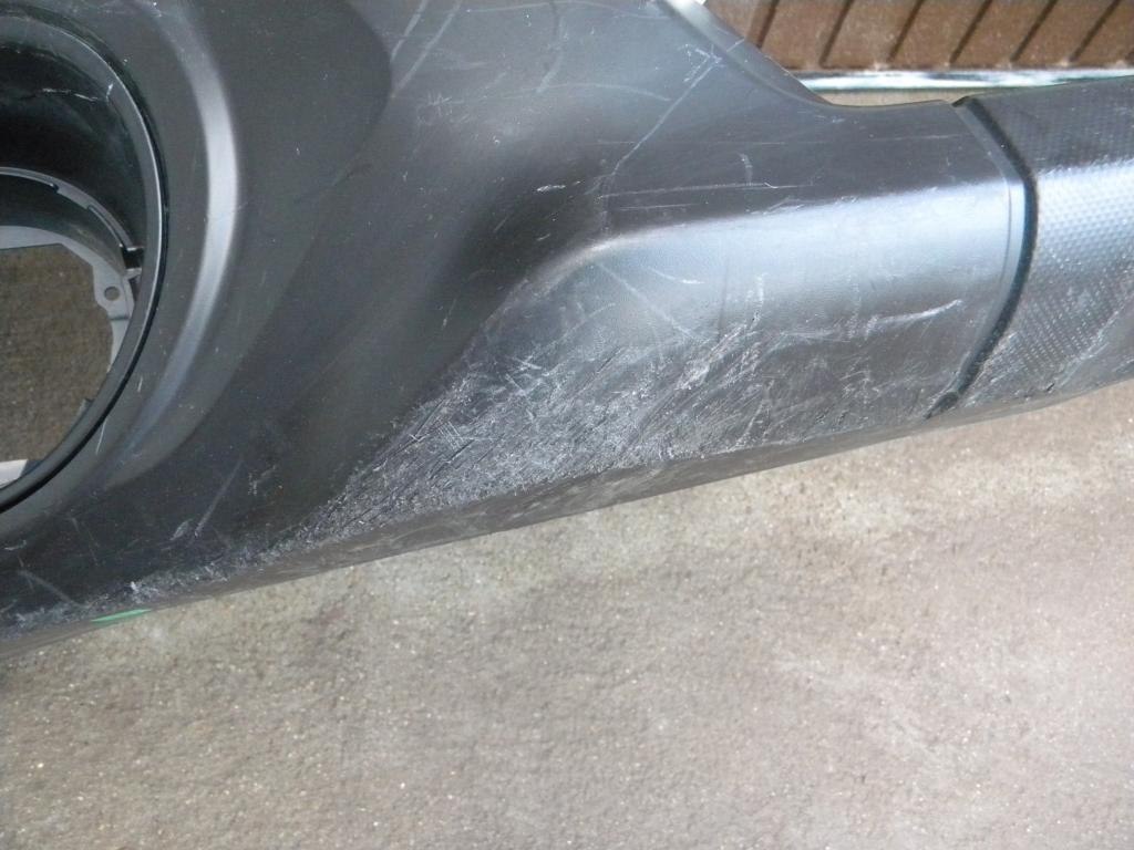 Prednji branik Subaru Outback 14-