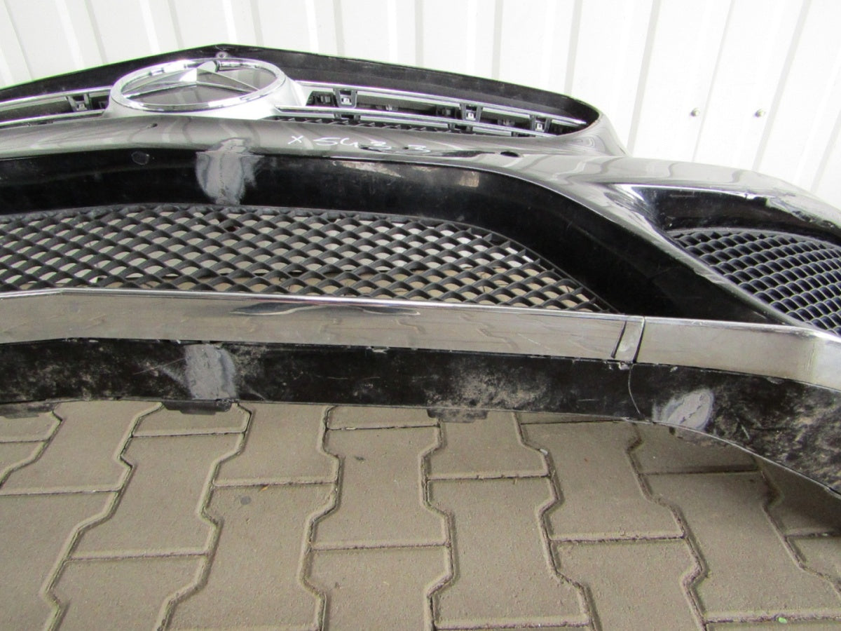 Prednji branik Mercedes C-klasa 205 AMG kamera