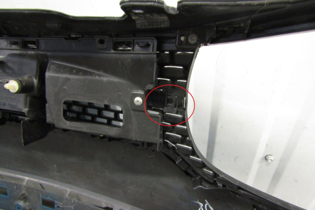 Prednji branik Suzuki Ignis 3 III 16-