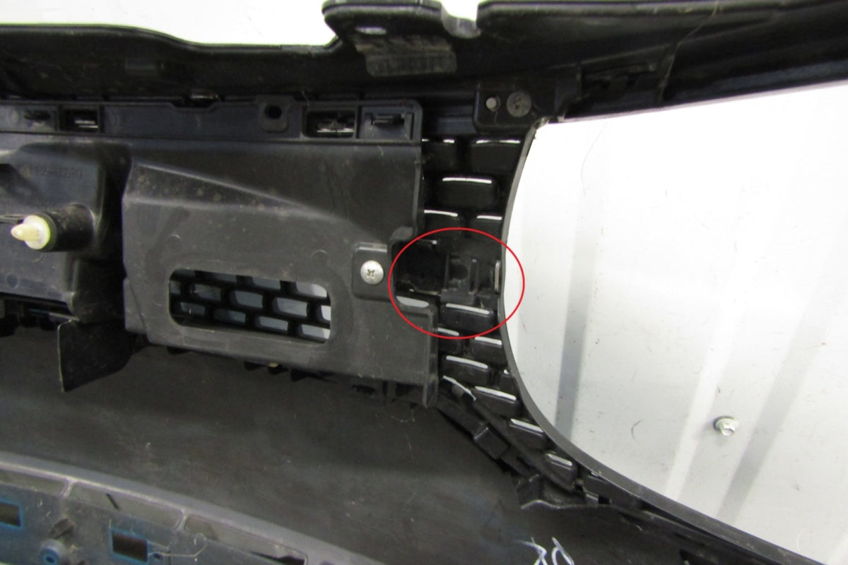 Prednji branik Suzuki Ignis 3 III 16-