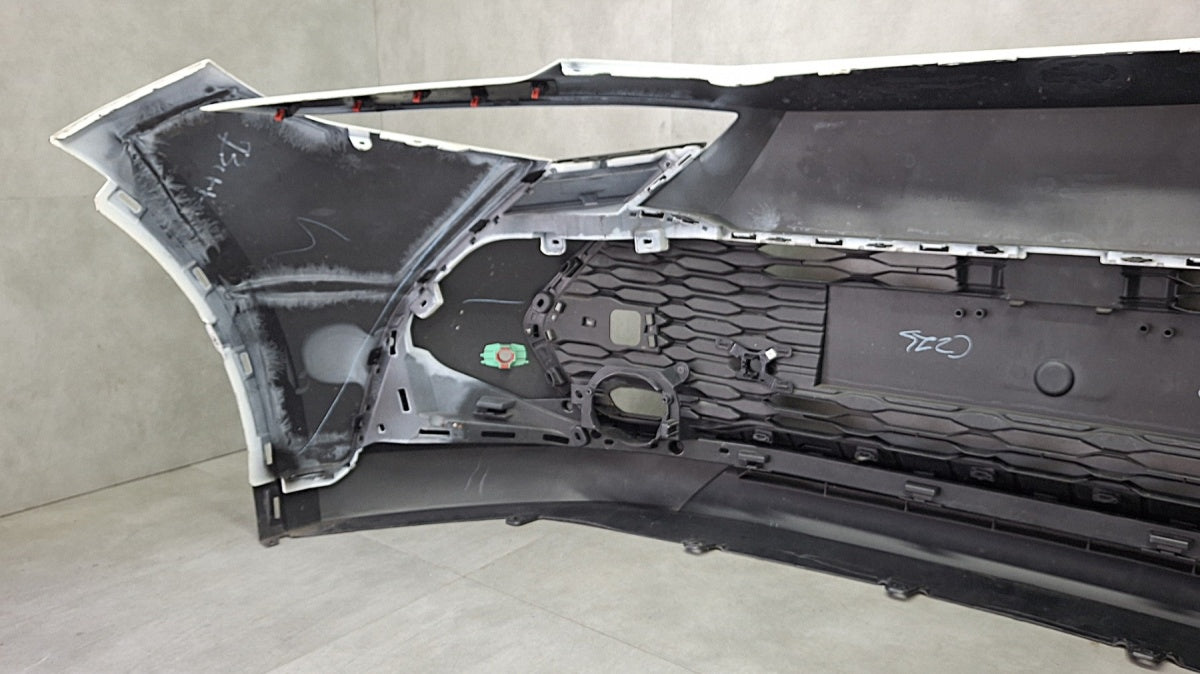 Prednji branik TOYOTA C-HR CHR II 23- / + wzmocnienie