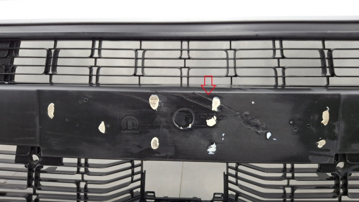 Prednji branik TOYOTA PROACE CITY LIFT 23-