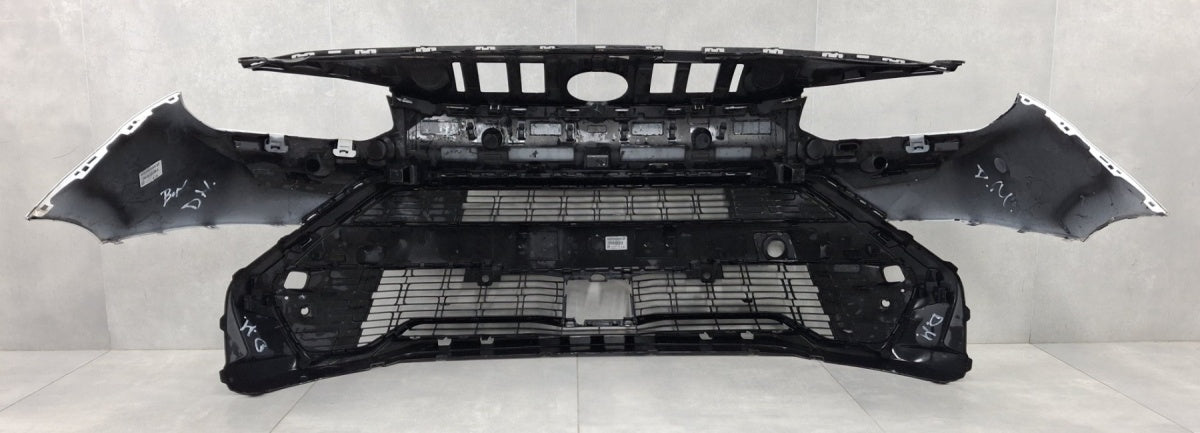 Prednji branik TOYOTA PROACE CITY LIFT 23-