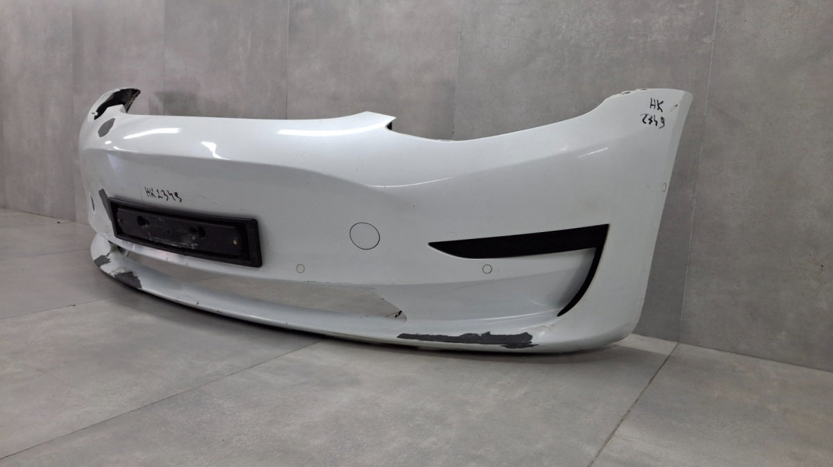 Prednji branik Tesla 3 III 17-23 / + 6 PDC + wiązka