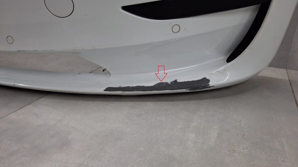 Prednji branik Tesla 3 III 17-23 / + 6 PDC + wiązka