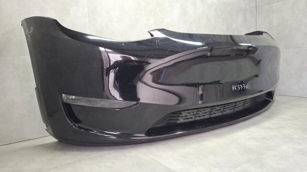 Prednji branik Tesla MODEL Y 20- / + osłona + 2 LEDy