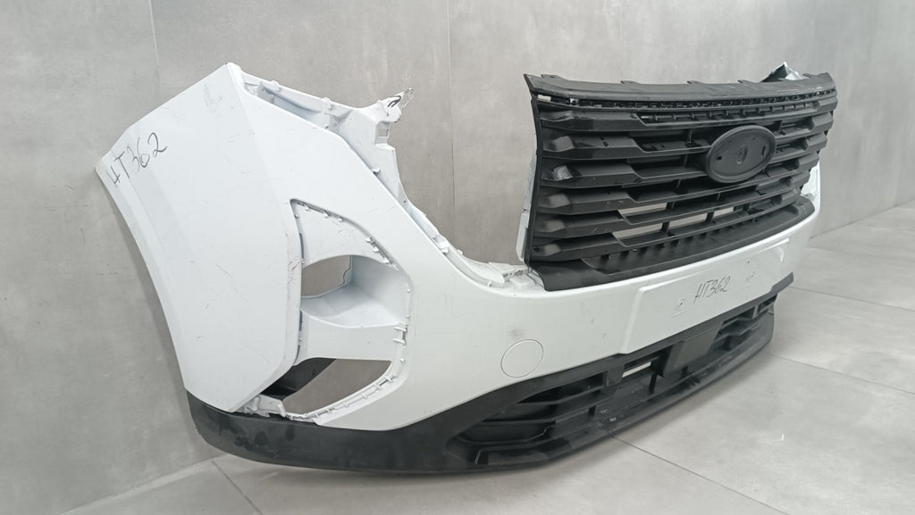 Prednji branik FORD TRANSIT COURIER MK3 III 23-