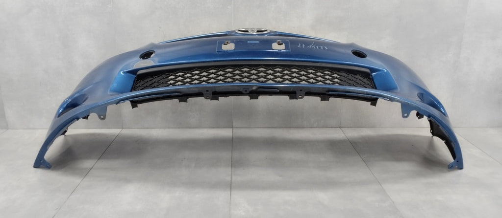 Prednji branik Toyota Auris 1 I Lift 09-13