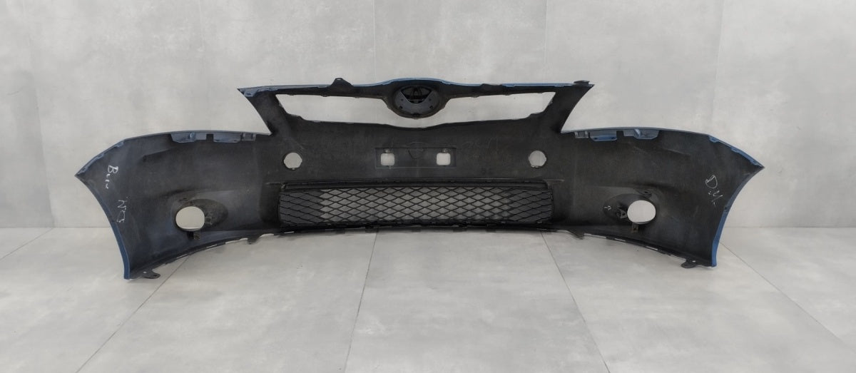 Prednji branik Toyota Auris 1 I Lift 09-13