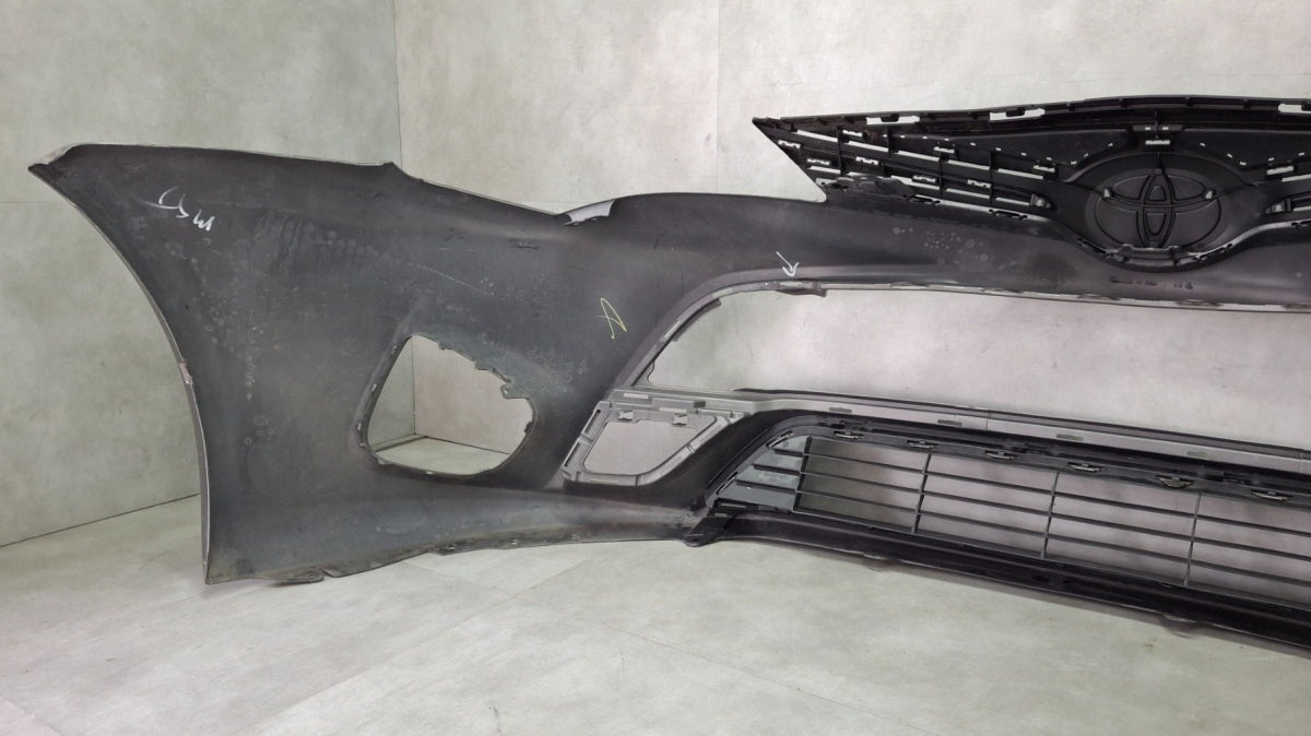 Prednji branik Toyota Avensis 3 III T27 Lift 15-18