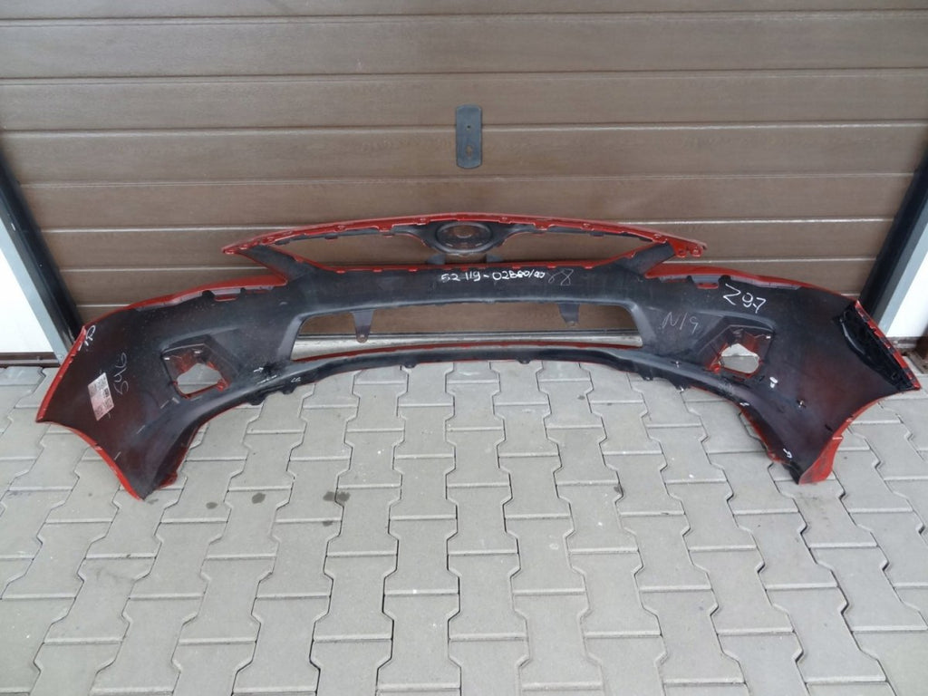 Prednji branik Toyota Corolla XRS