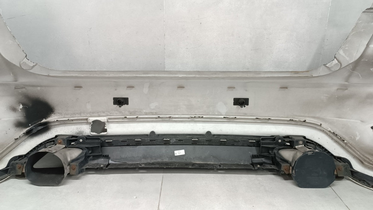 Zadnji branik Ford Focus MK4 IV 4 VIGNALE HB 18-