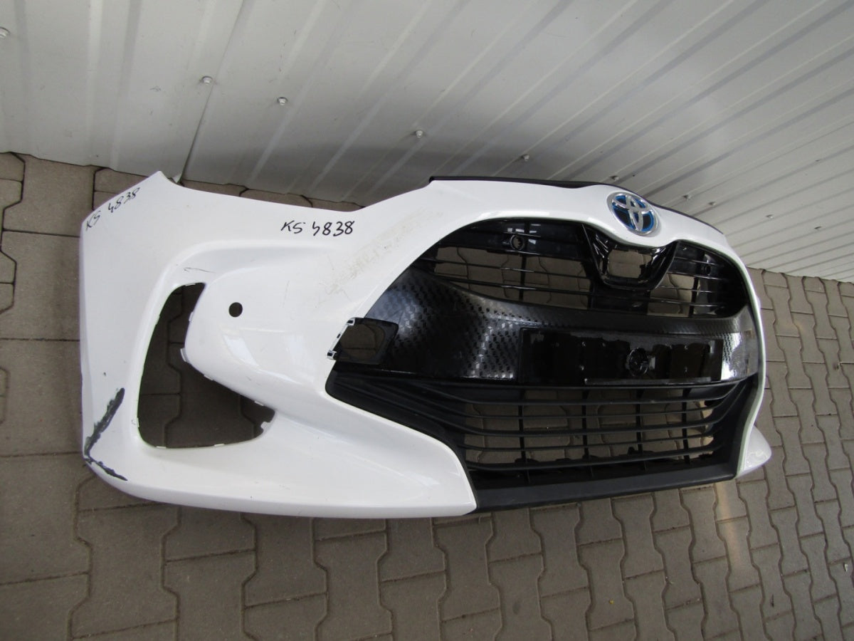 Prednji branik Toyota Yaris 4 IV 20-