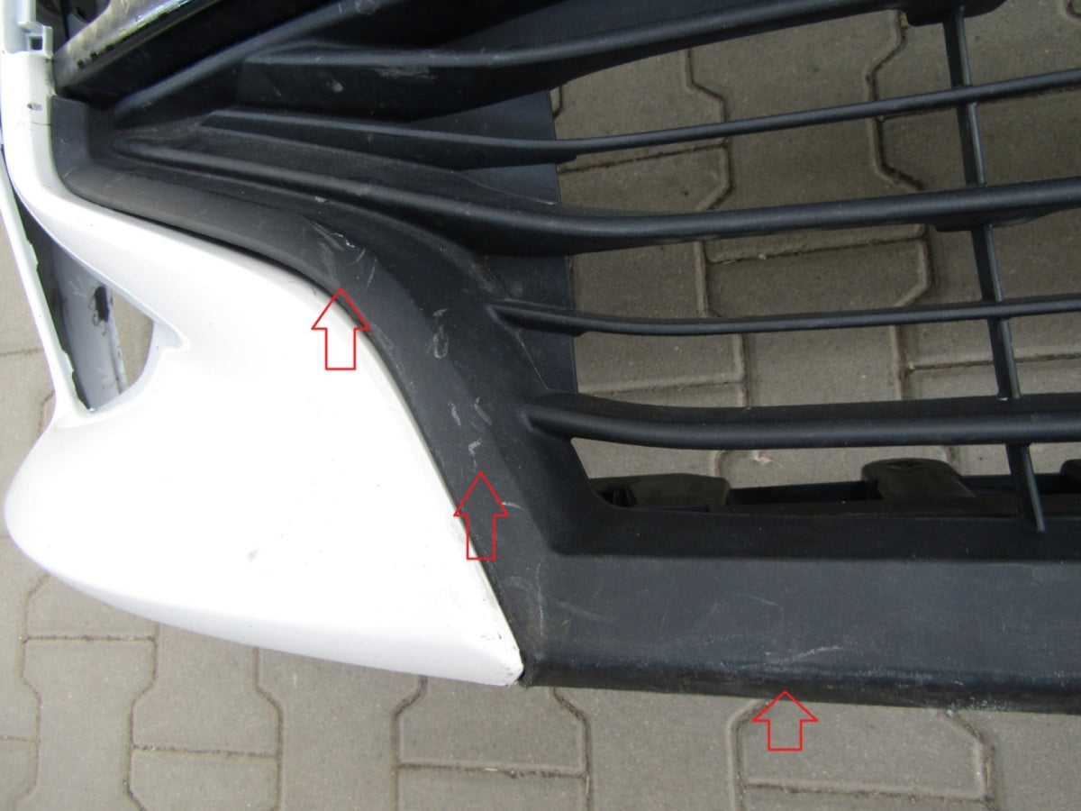 Prednji branik Toyota Yaris 4 IV 20-