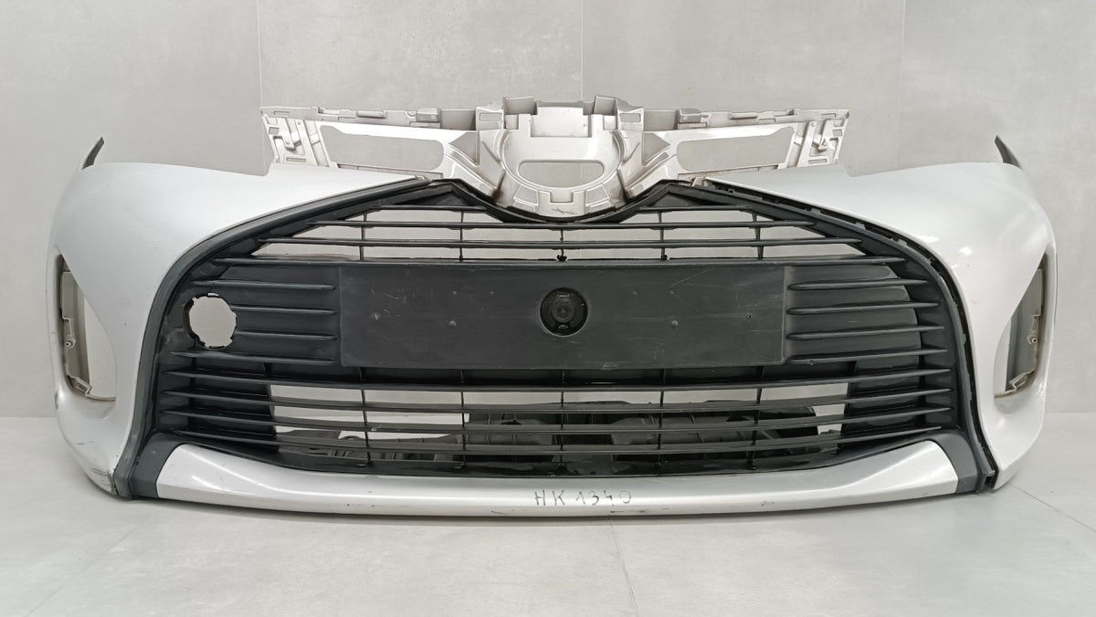 Prednji branik Toyota Yaris 3 III Lift 14-17 / + osłona