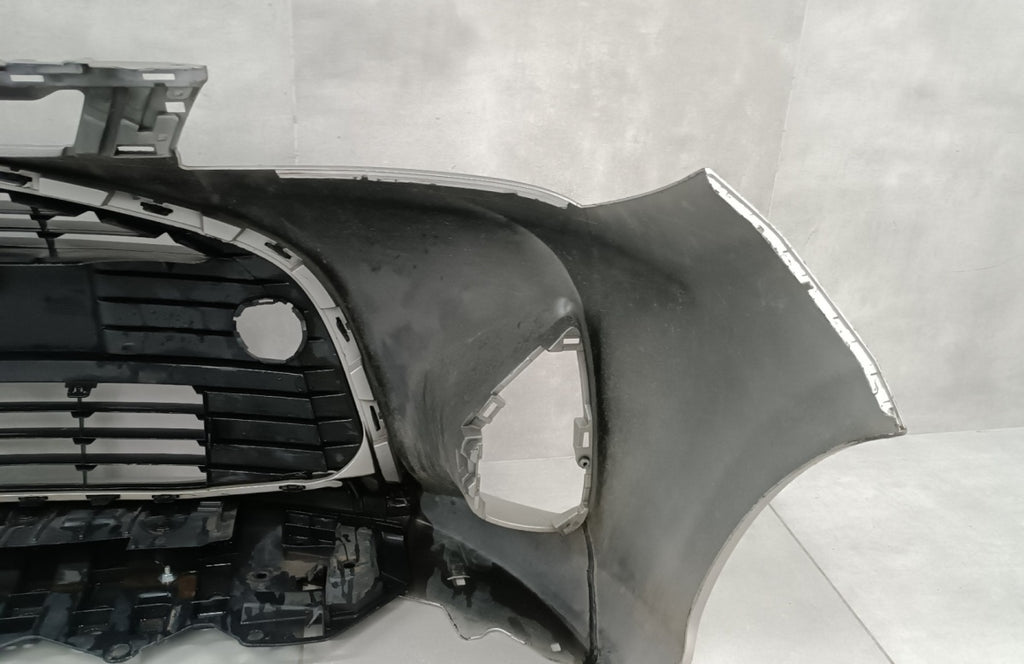 Prednji branik Toyota Yaris 3 III Lift 14-17 / + osłona