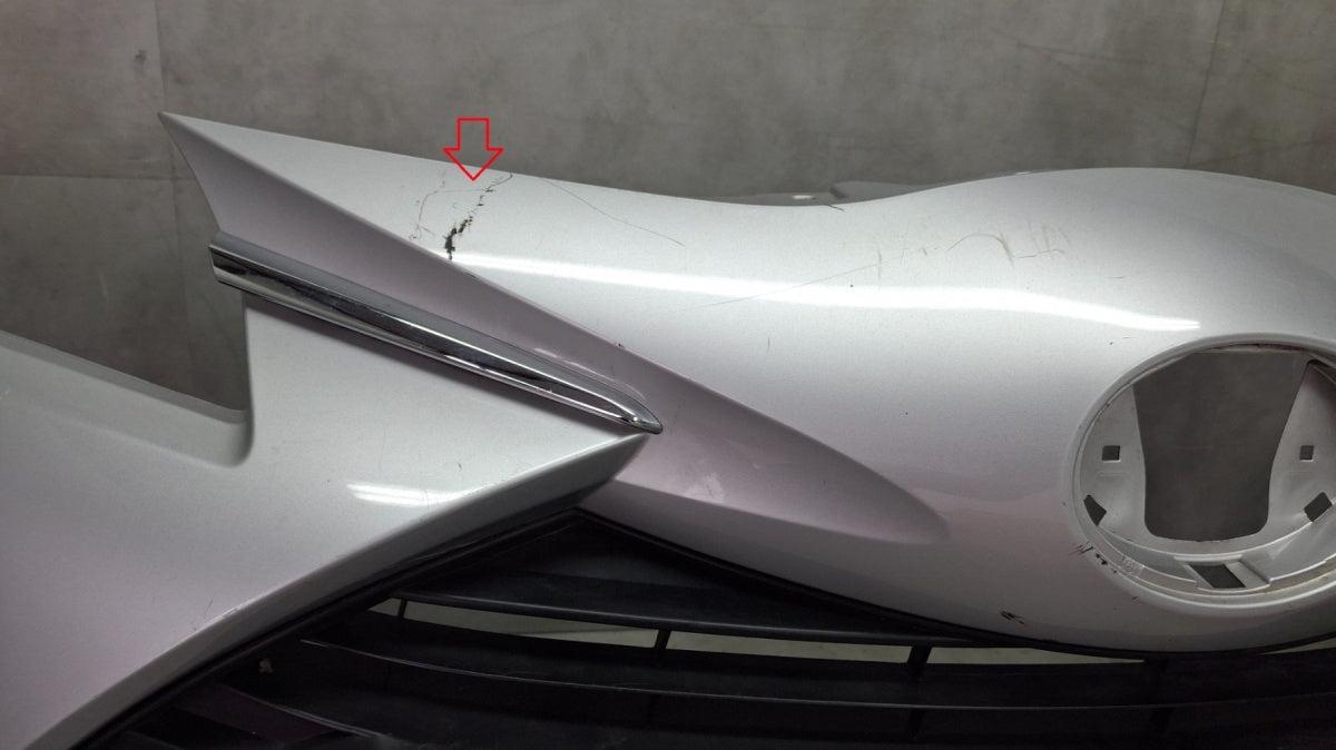 Prednji branik Toyota Yaris 3 III Lift 17-19