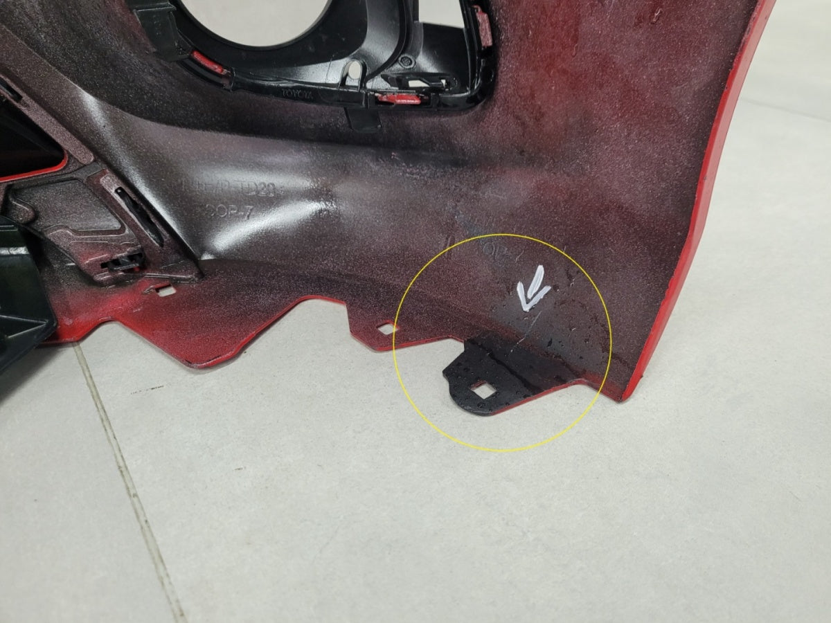 Prednji branik Toyota Yaris 3 III Lift 17-