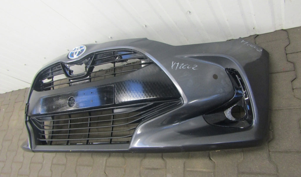 Prednji branik Toyota Yaris 4 IV 20-