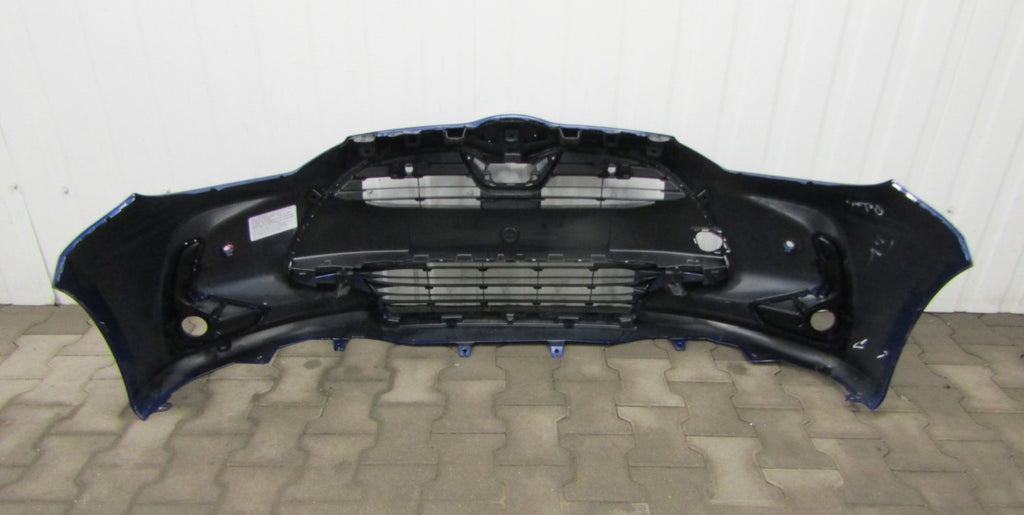 Prednji branik Toyota Yaris 4 IV 20-