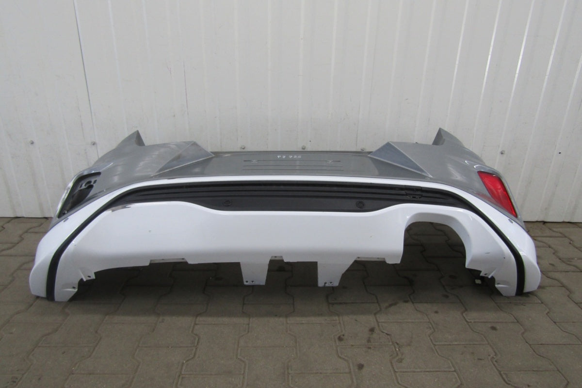 Zadnji branik Ford Puma MK2 II ST LINE RHD 19-