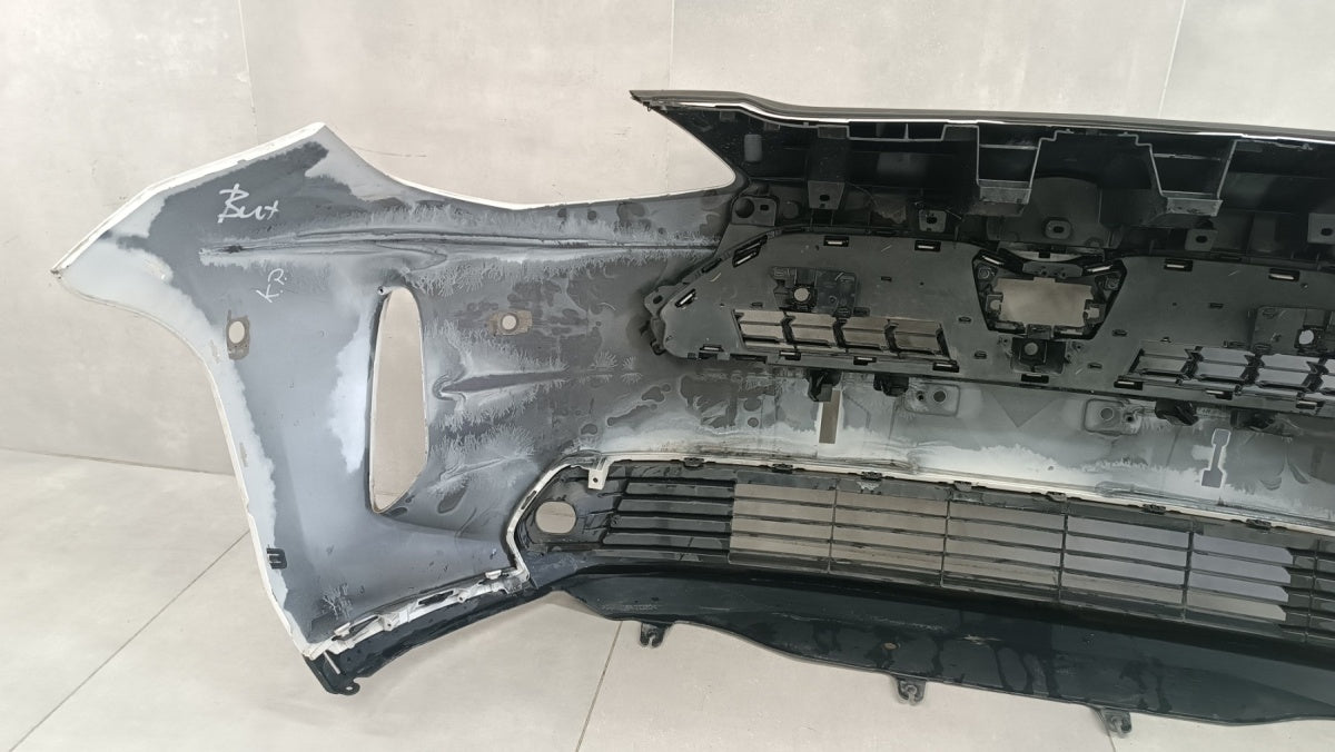 Prednji branik Toyota Yaris Cross 21-