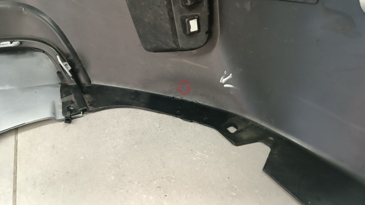 Zadnji branik Mini Countryman III 3 U25 23- / + LAMPKA