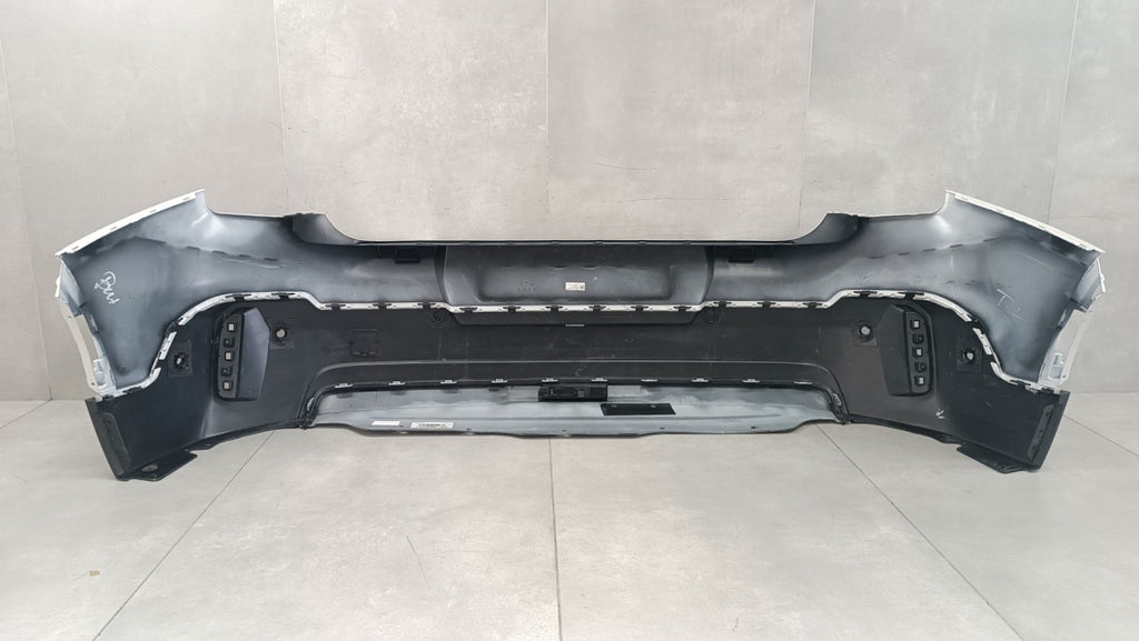 Zadnji branik Mini Countryman III 3 U25 23- / + LAMPKA