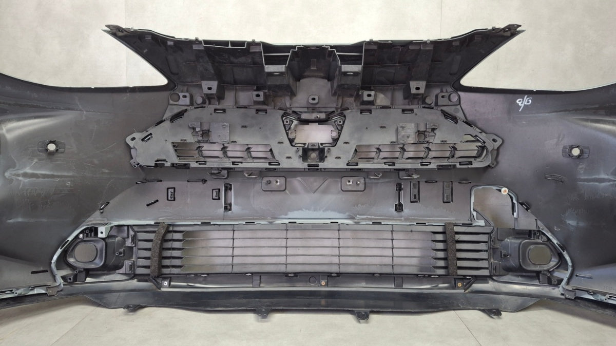 Prednji branik Toyota Yaris Cross Adventure 21-