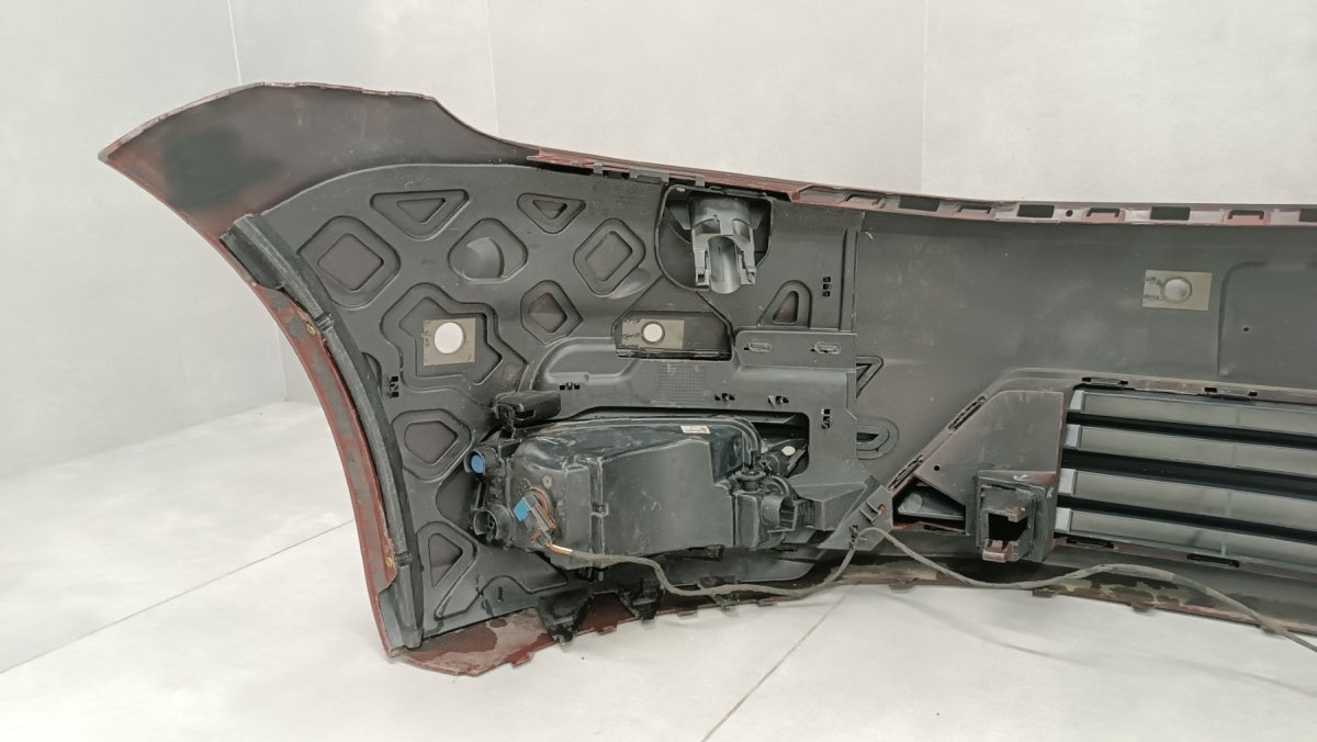 Prednji branik Volkswagen Caddy 2K5 III drugi Lift 15-20 / klizači