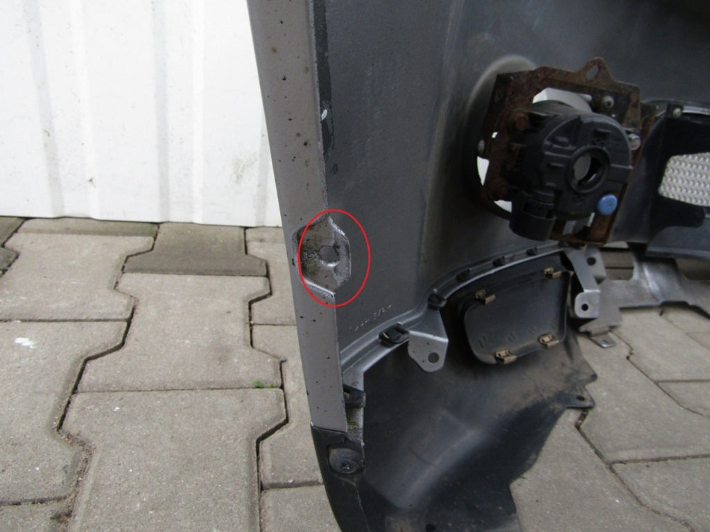 Prednji branik Mitsubishi Outlander 2 II 06-10