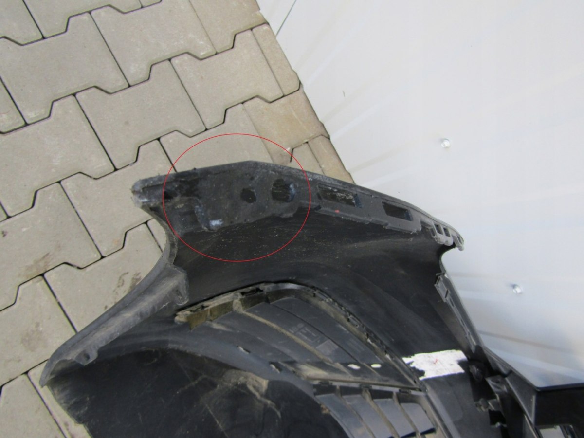 Prednji branik VW Caddy 2K5 Lift 15-