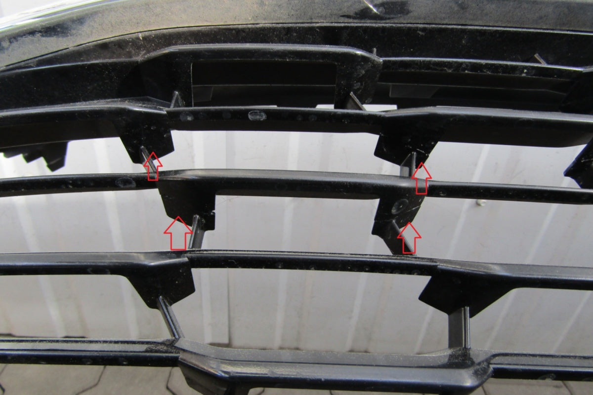 Prednji branik Ford Puma Mk2 II Titanium 19-