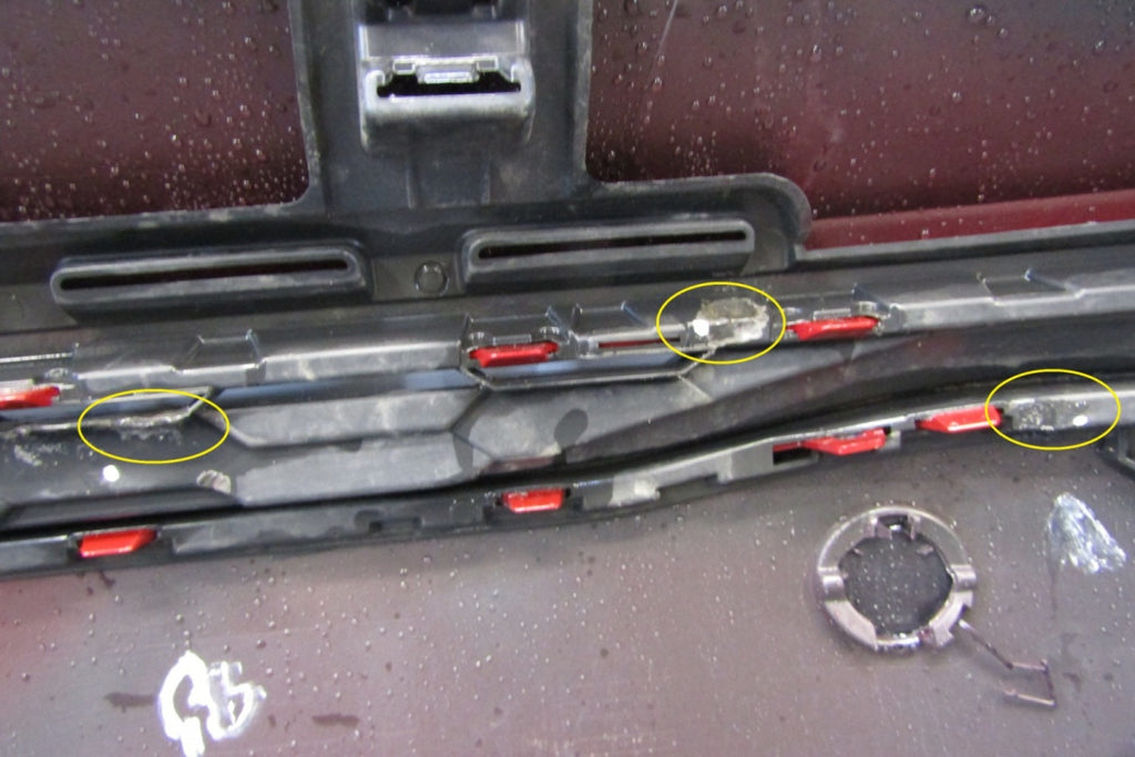 Prednji branik VW E-UP E UP 1S0 LIFT 16-
