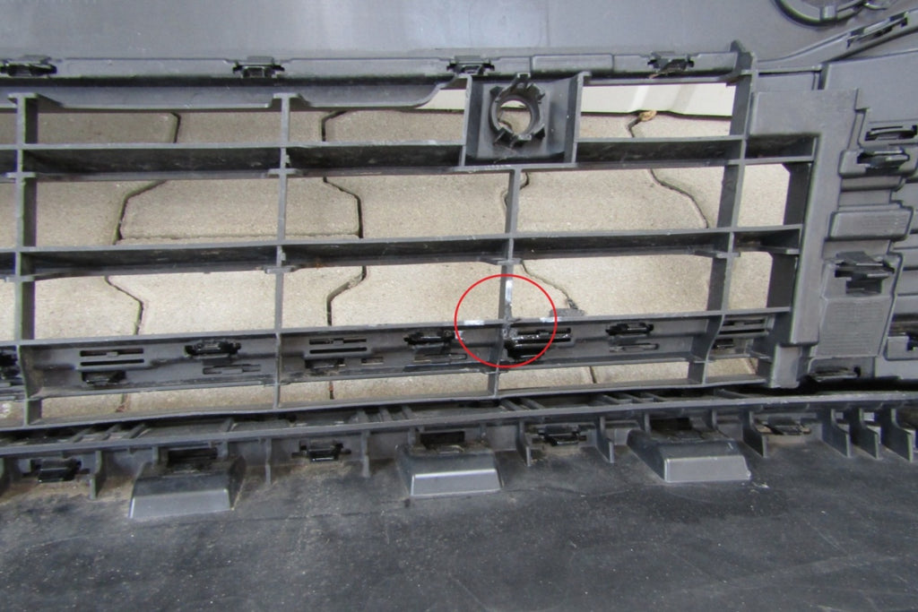 Prednji branik VW Golf 8 VIII 5H0 20-