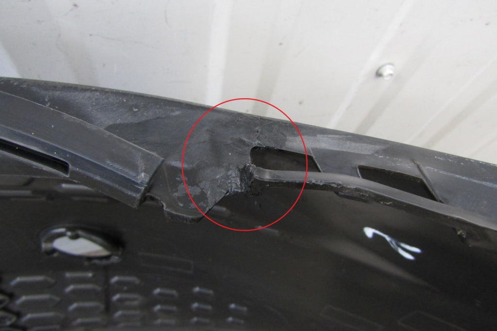 Prednji branik VW Transporter T7 7T0 21-
