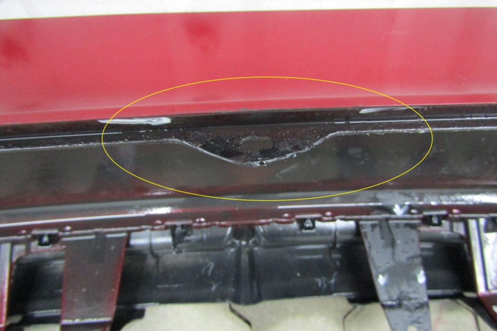 Zadnji branik Lexus CT 200H CT200H LIFT 14-17 PDC