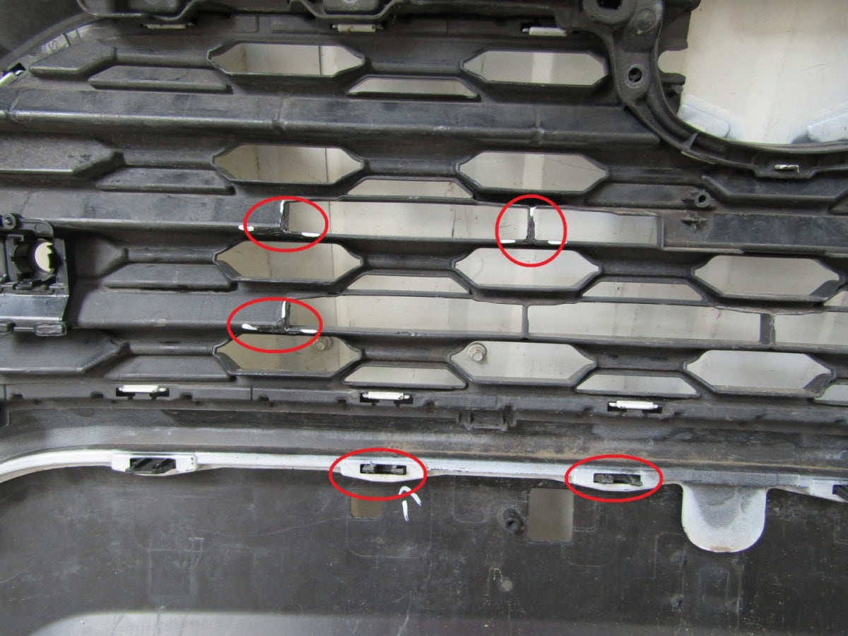 Prednji branik Toyota Rav 4 5 V 18-