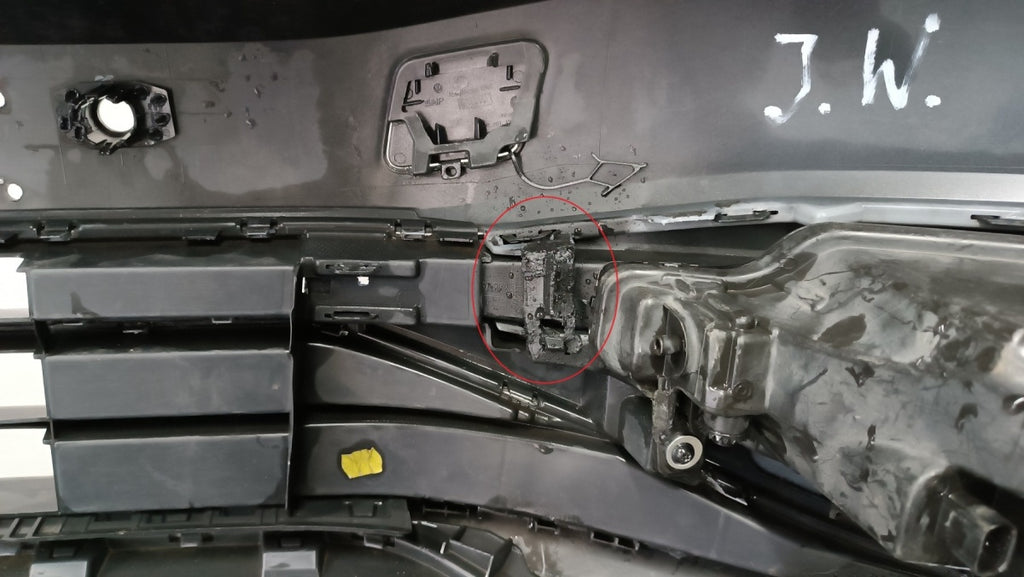 Prednji branik Volkswagen VW Passat B8 3G0 Lift 19- / + halogeny