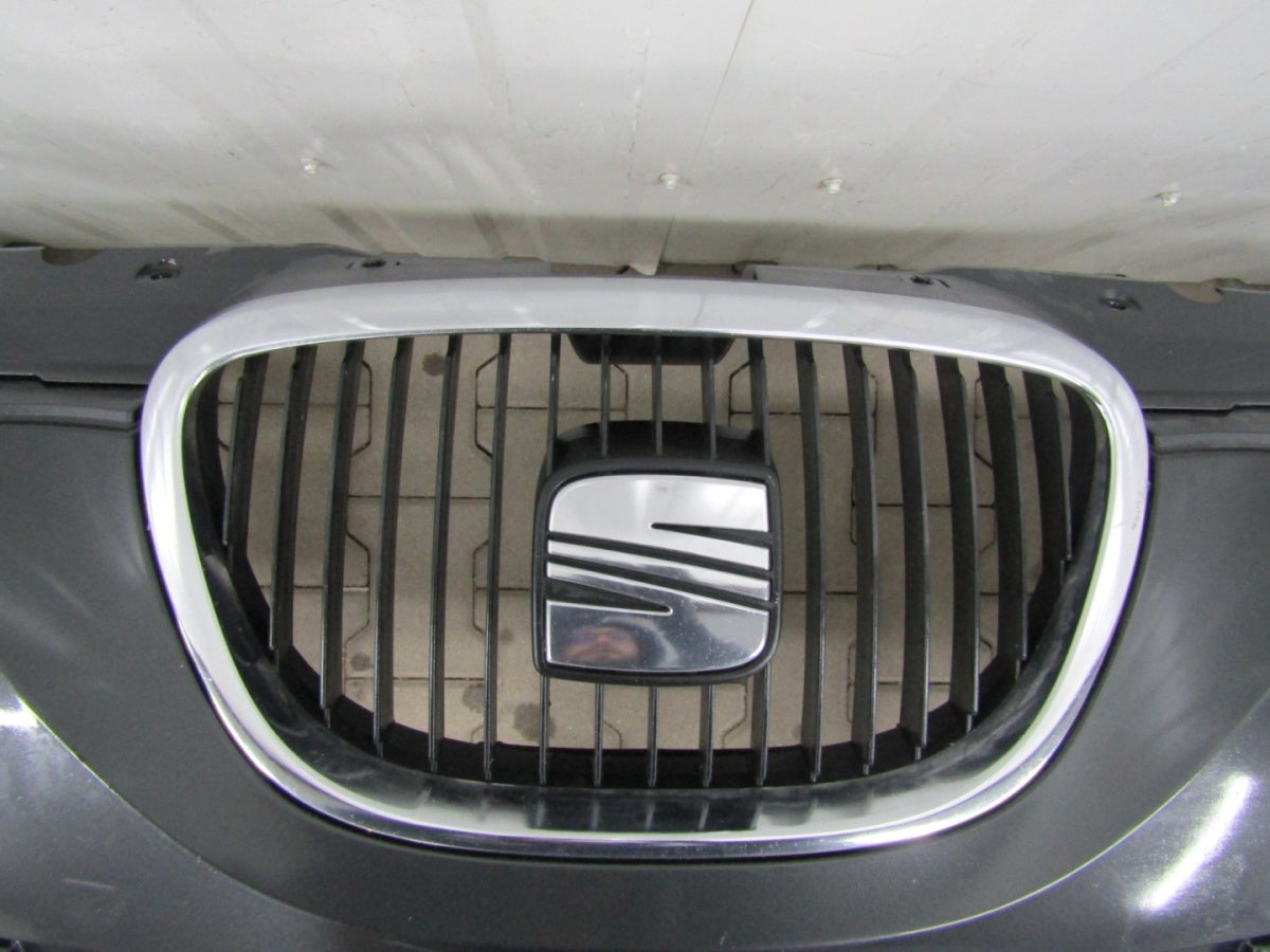 Prednji branik Seat Altea 5P0 04-09