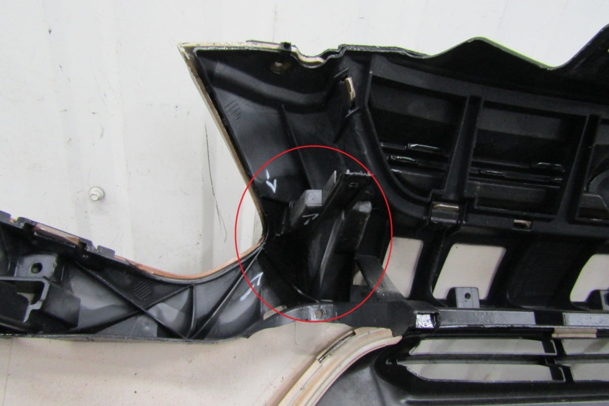 Prednji branik Ford C-Max 2 II 10-14