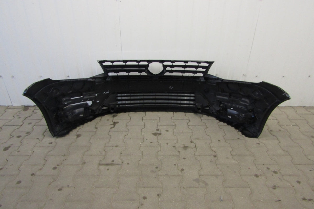 Prednji branik VW Caddy 2K5 Lift 15-