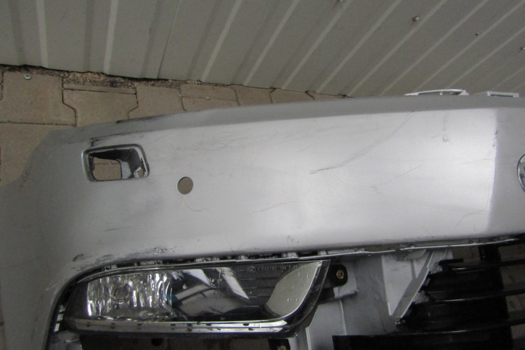 Prednji branik VW Passat CC 3C8 Lift 12-16