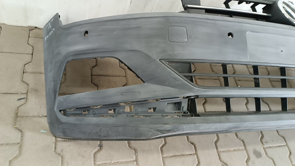 Prednji branik VW Polo 6 VI 2G0 2G 17- / NIEMALOWANY
