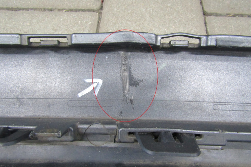 Prednji branik VW Touareg II 7P R-line 10-14