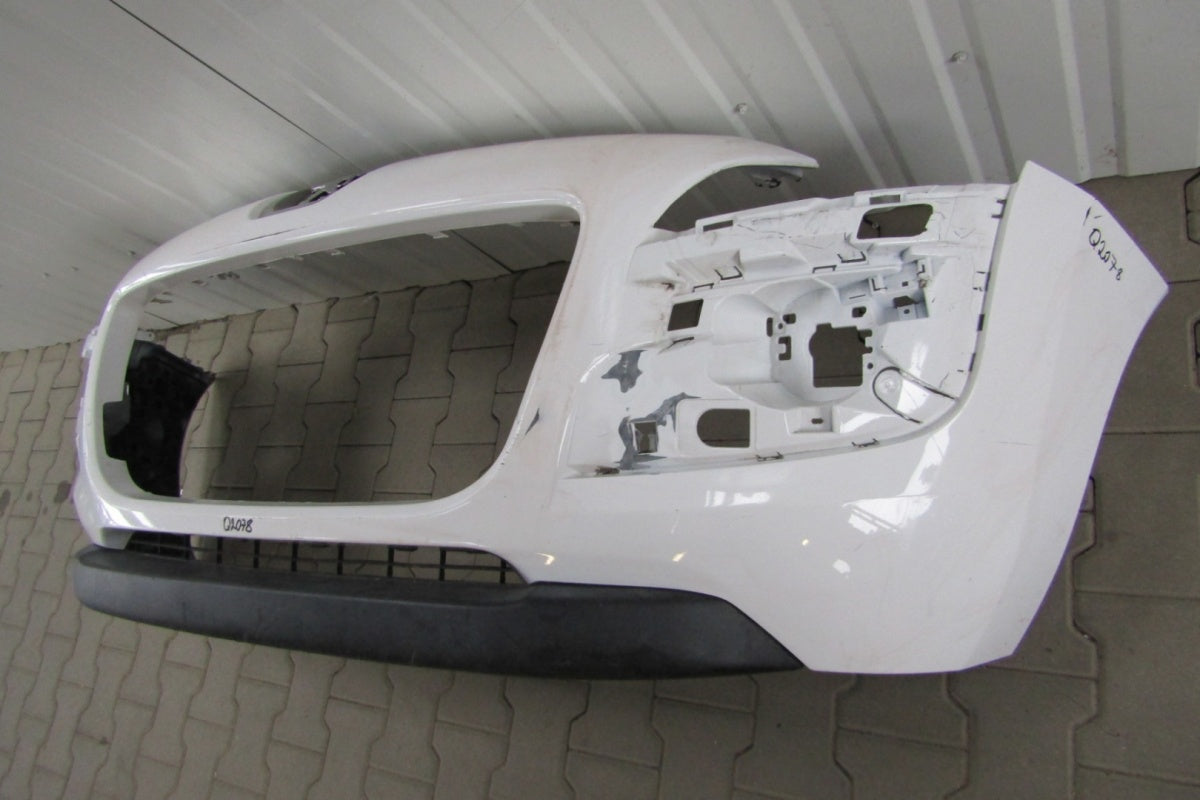 Prednji branik Peugeot 3008 1 I 09-12